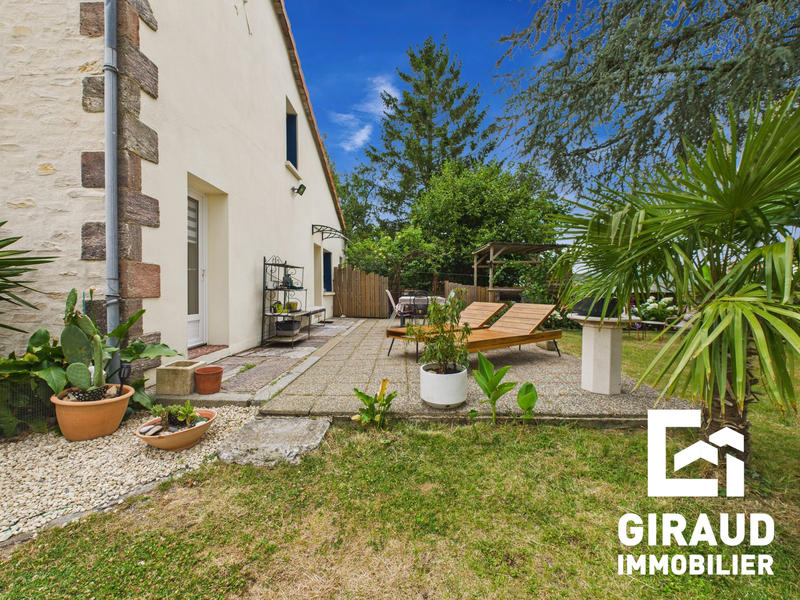 Maison ancienne - 174 m² - 6 pièces