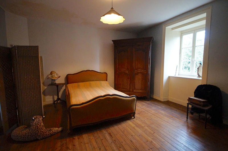 Maison de ville - 232 m² - 9 pièces