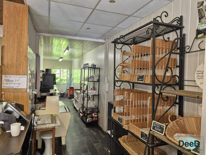 Local commercial - 200 m²