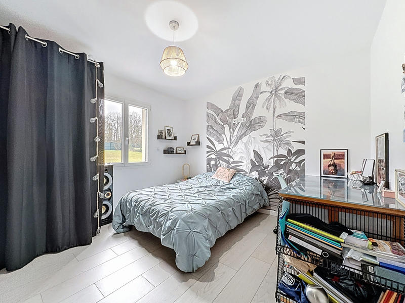 Maison - 200 m² - 7 pièces