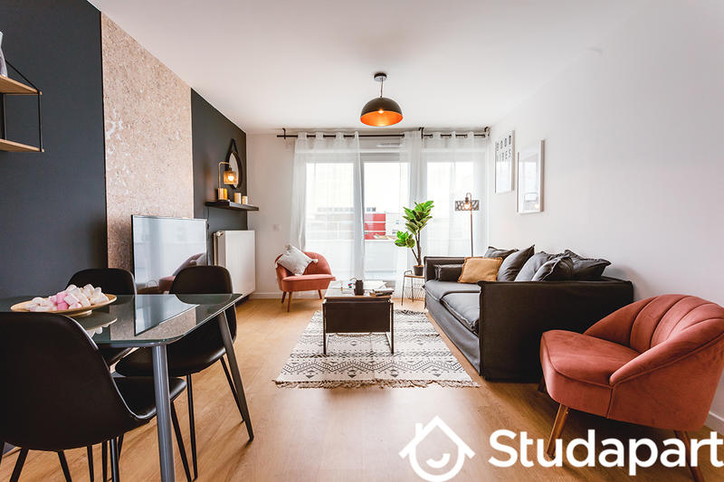 Chambre - 10 m² - 1 pièce