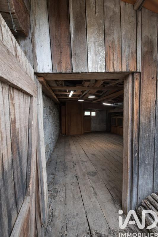 Châlet - 188 m² - 7 pièces