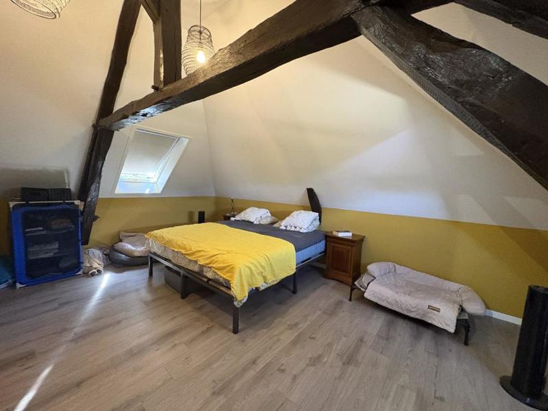 Maison en pierre - 94 m² - 6 pièces