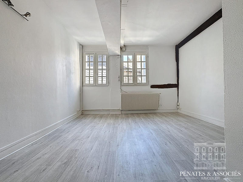 Appartement - 19 m² - 1 pièce