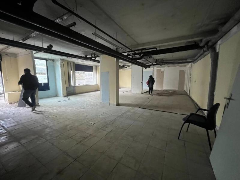 Local commercial - 150 m²