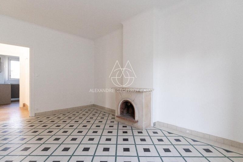 Appartement - 131 m² - 6 pièces