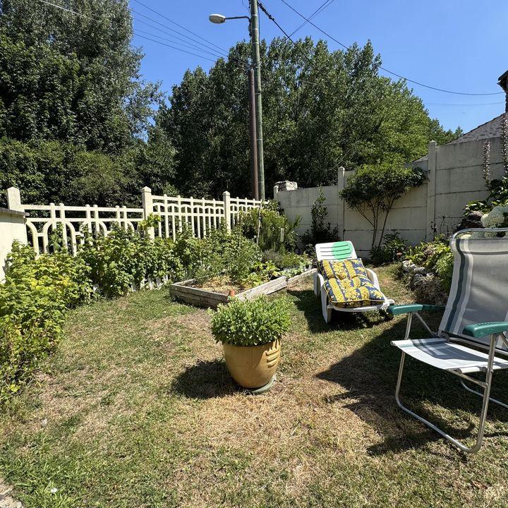 Maison - 163 m² - 6 pièces