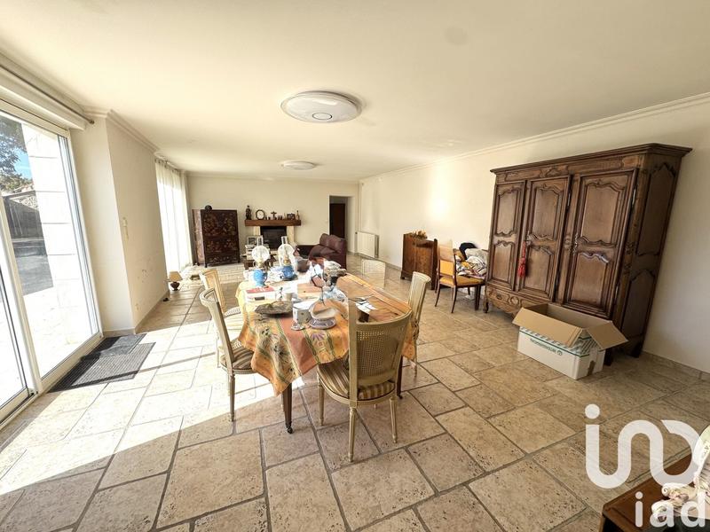 Maison - 298 m² - 7 pièces