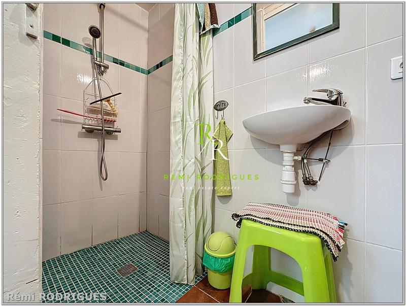 Maison - 165 m² - 10 pièces