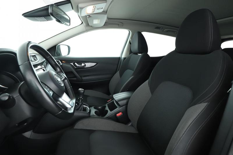 Nissan Qashqai 1.5 dCi n-Connecta 110 ch