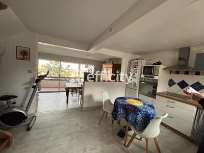 Maison - 75 m² - 4 pièces