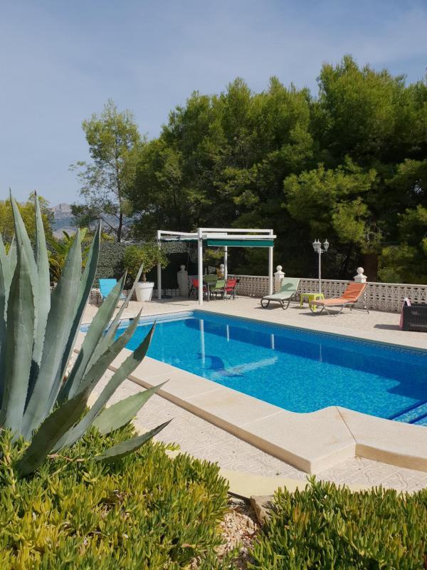 Propriété - 206 m² - 5 pièces