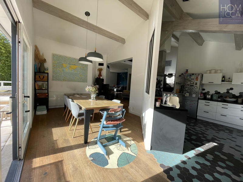 Villa - 145 m² - 5 pièces