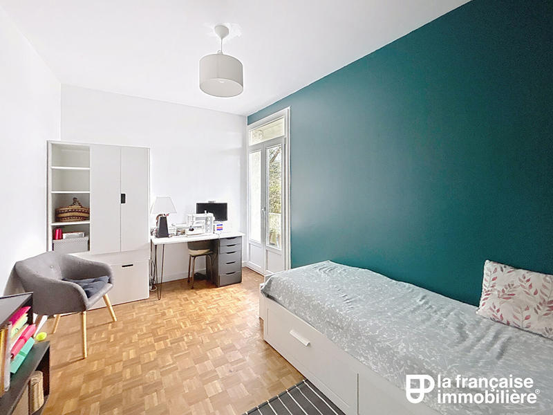 Appartement - 128 m² - 5 pièces