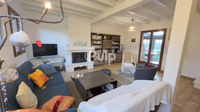 Pavillon - 102 m² - 7 pièces