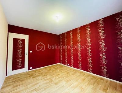 Appartement - 82 m² - 4 pièces