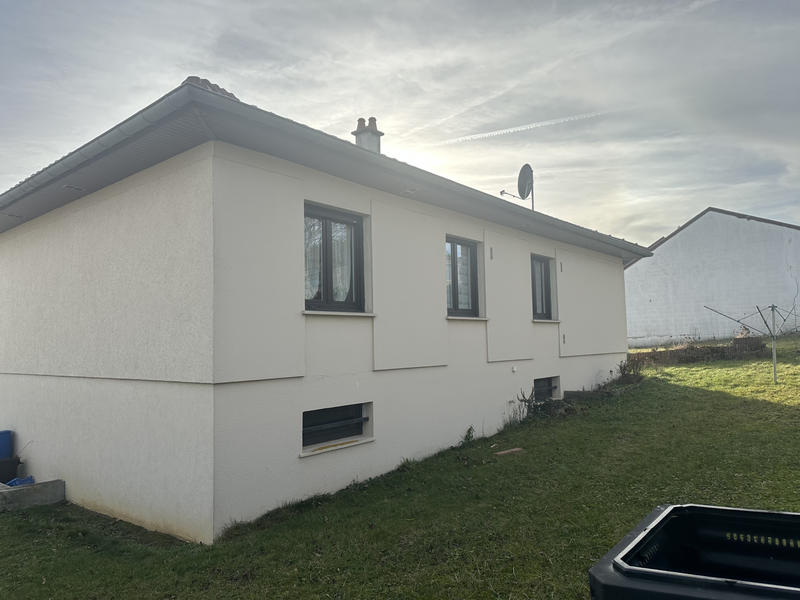 Maison - 90 m² - 4 pièces