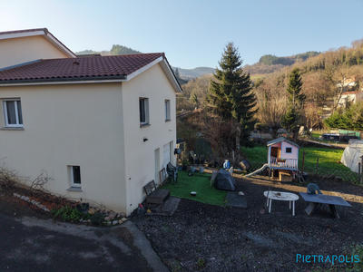 Maison - 145 m² - 5 pièces