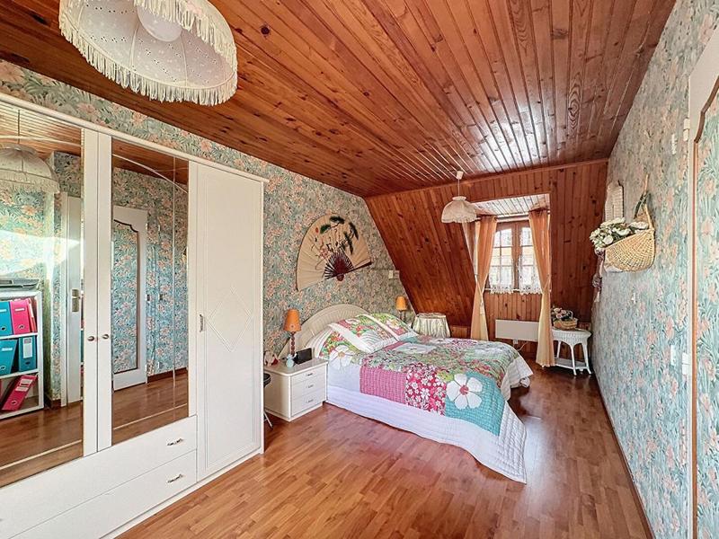 Maison - 195 m² - 8 pièces