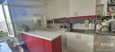 Appartement - 64 m² - 3 pièces