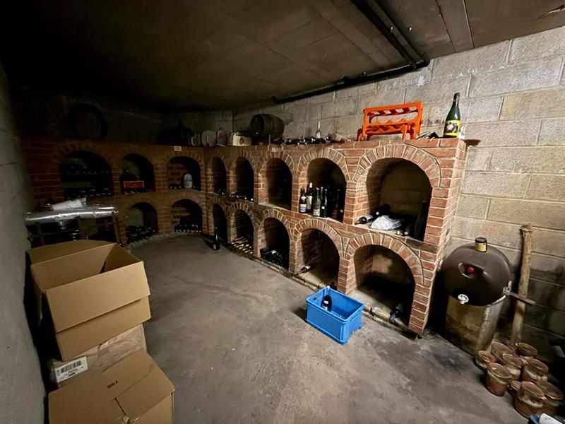 Maison - 270 m² - 10 pièces