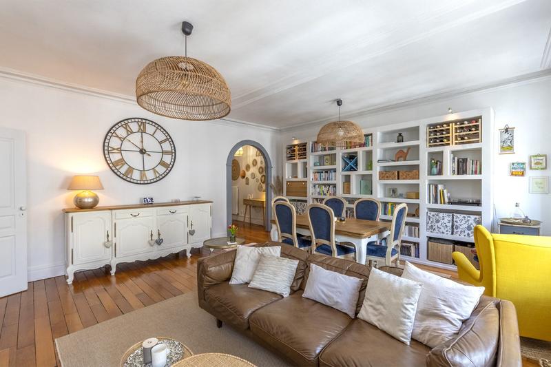 Appartement - 142 m² - 5 pièces