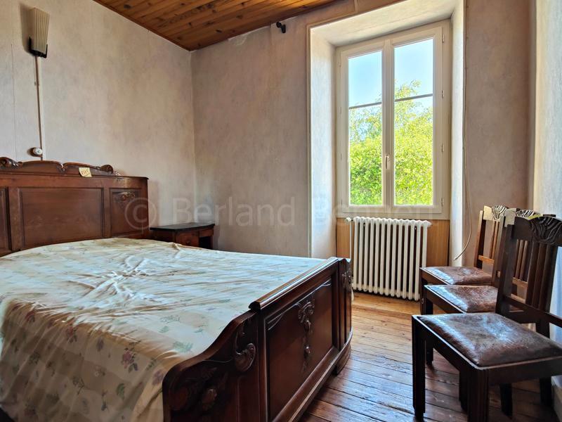 Maison en pierre - 194 m² - 10 pièces