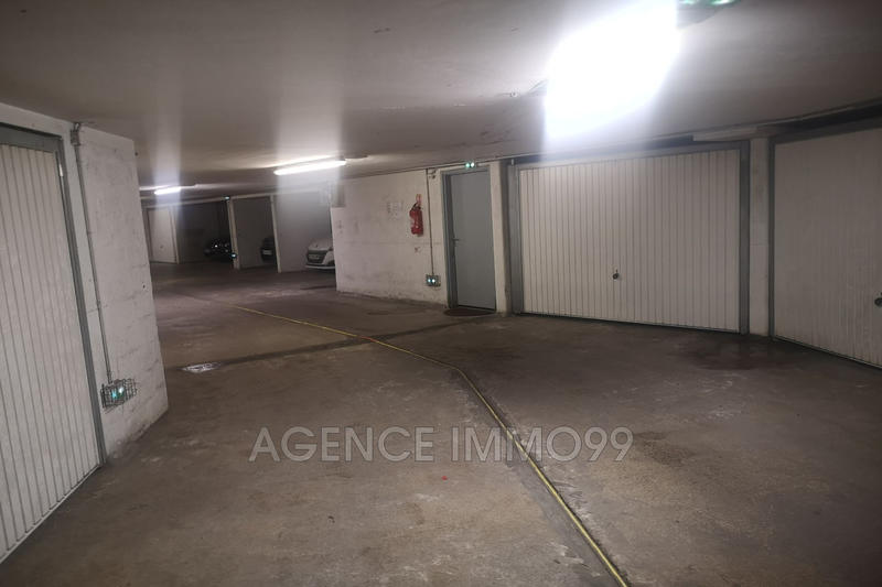 Parking / Garage - 14 m²