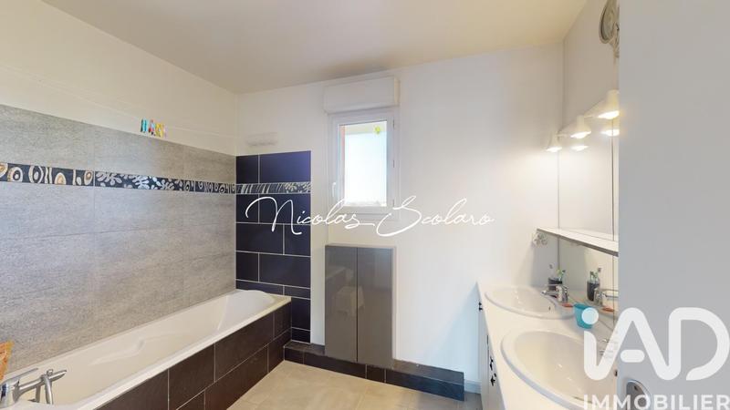 Appartement - 91 m² - 4 pièces