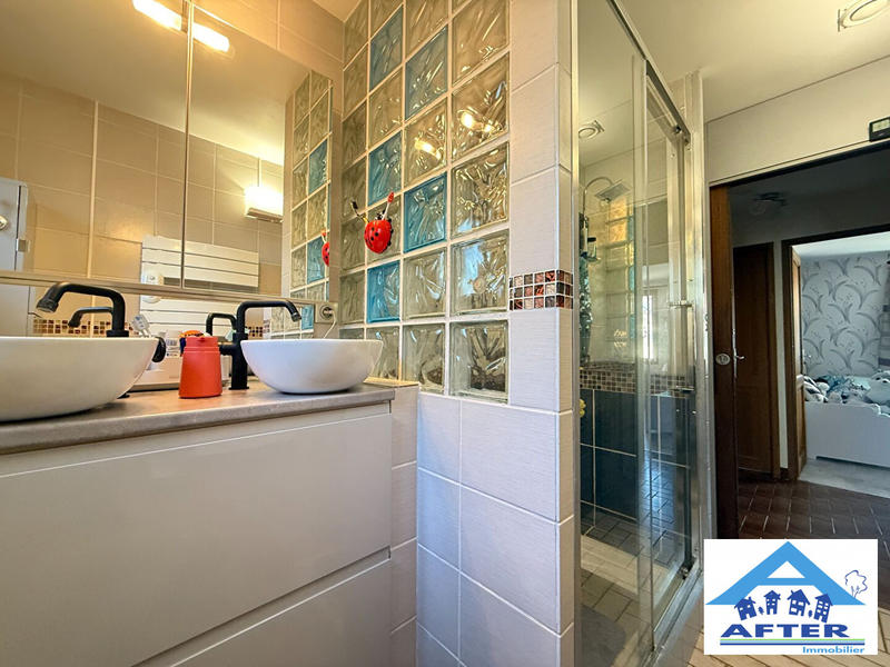 Maison - 87 m² - 4 pièces