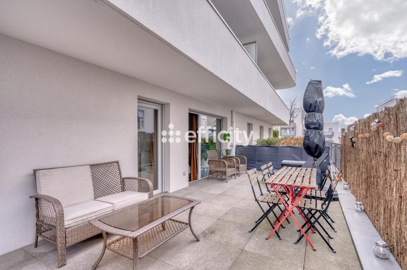 Appartement - 79 m² - 4 pièces