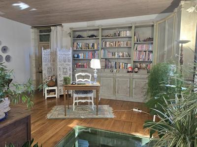 Maison ancienne - 220 m² - 7 pièces