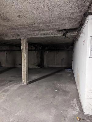 Parking - 13 m²