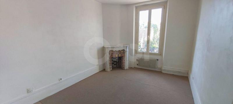 Maison - 161 m² - 6 pièces