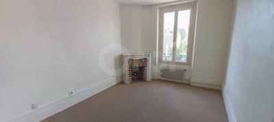 Maison - 161 m² - 6 pièces