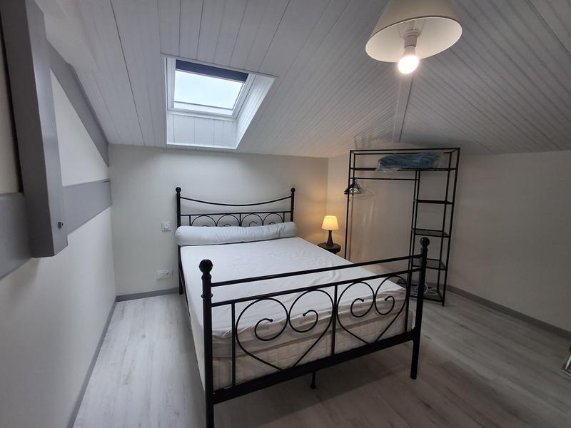 Maison traditionnelle - 241 m² - 7 pièces