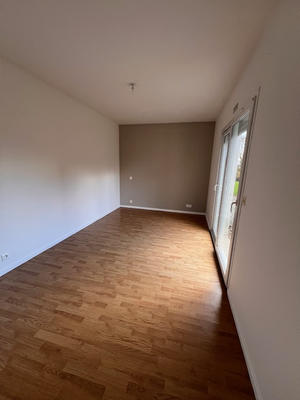 Maison - 92 m² - 5 pièces