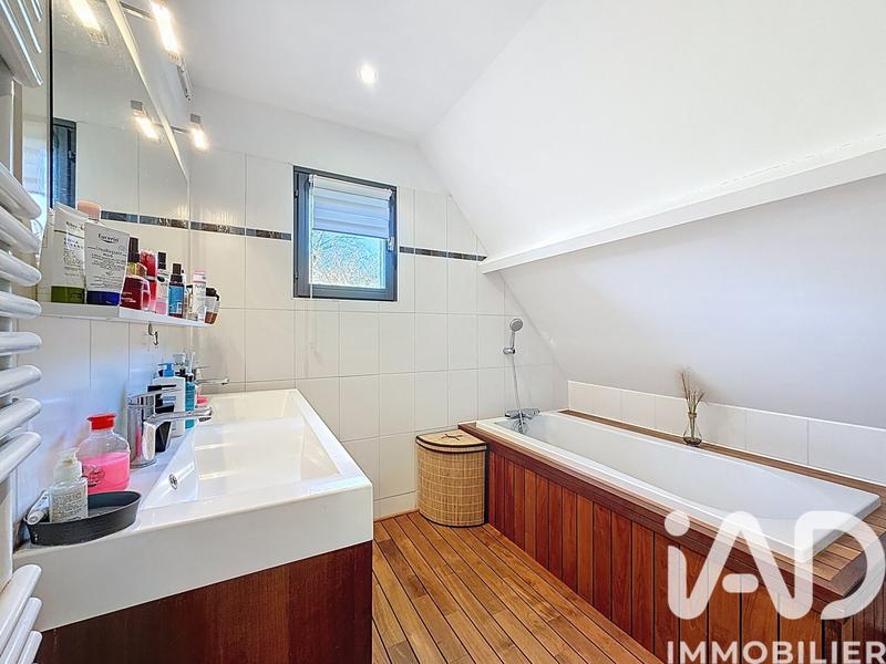 Maison - 116 m² - 6 pièces