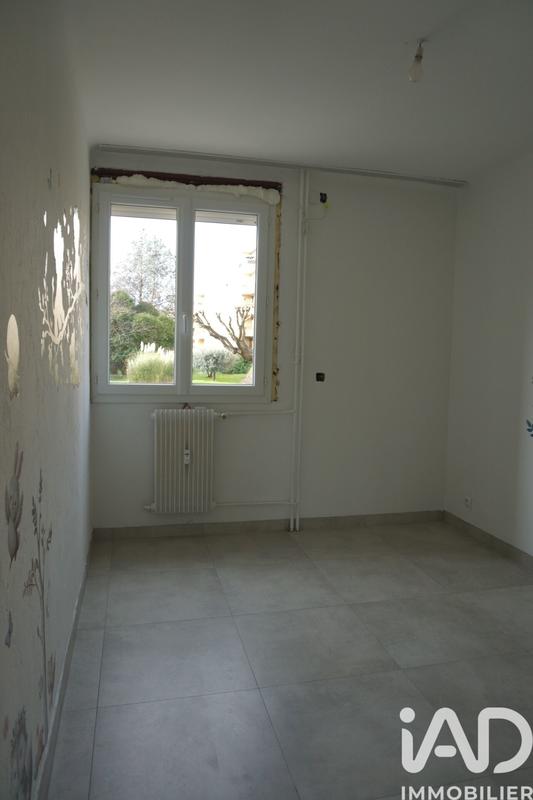 Appartement - 85 m² - 4 pièces