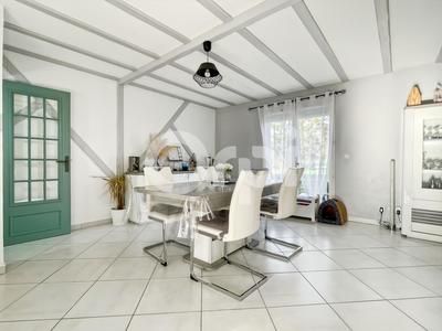 Maison - 109 m² - 4 pièces