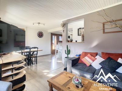 Appartement - 75 m² - 3 pièces