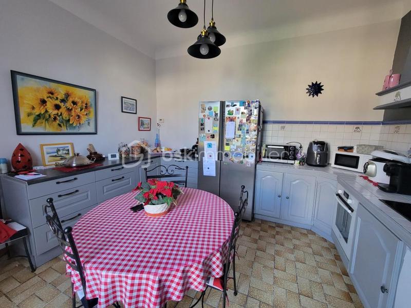 Maison - 123 m² - 6 pièces