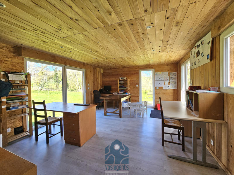 Villa - 258 m² - 8 pièces