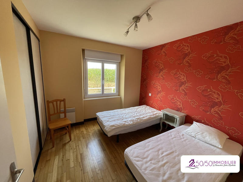 Maison - 106 m² - 6 pièces