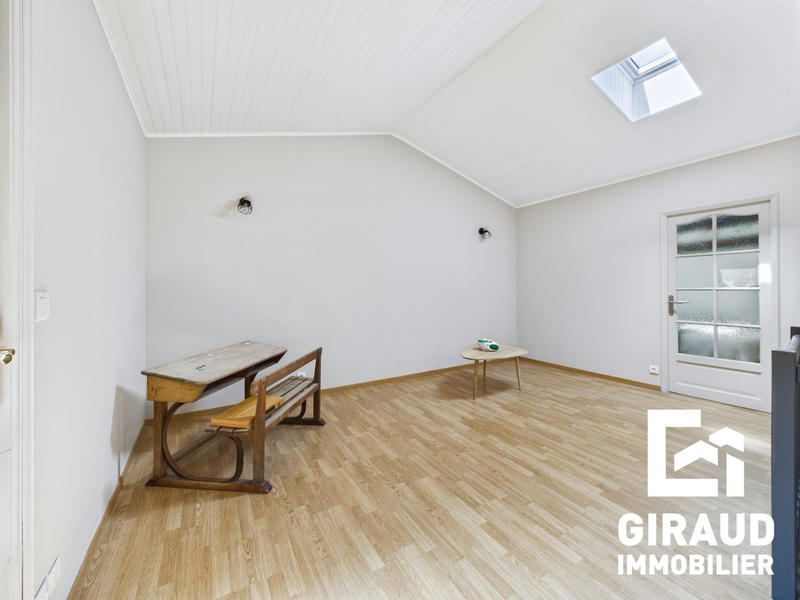 Maison - 131 m² - 7 pièces