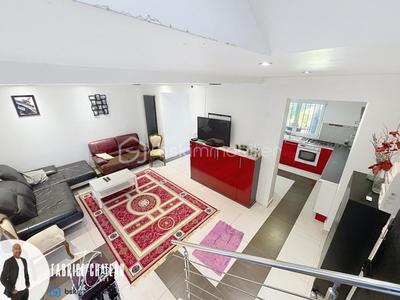 Maison - 160 m² - 8 pièces