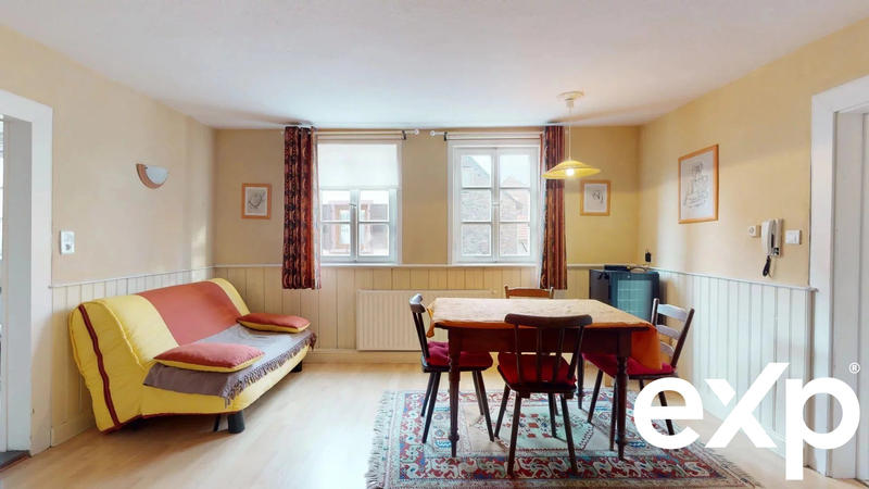 Maison - 650 m² - 20 pièces