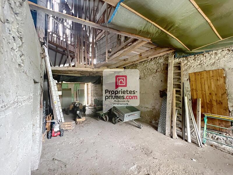 Grange - 600 m² - 7 pièces