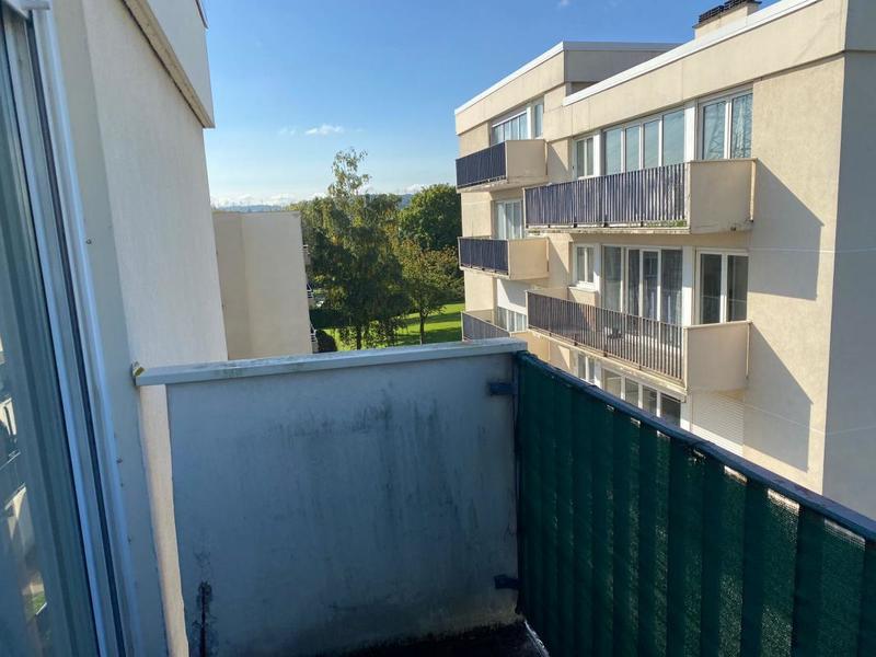 Appartement ancien - 74 m² - 4 pièces