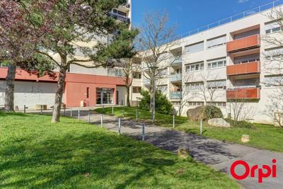 Appartement - 76 m² - 4 pièces